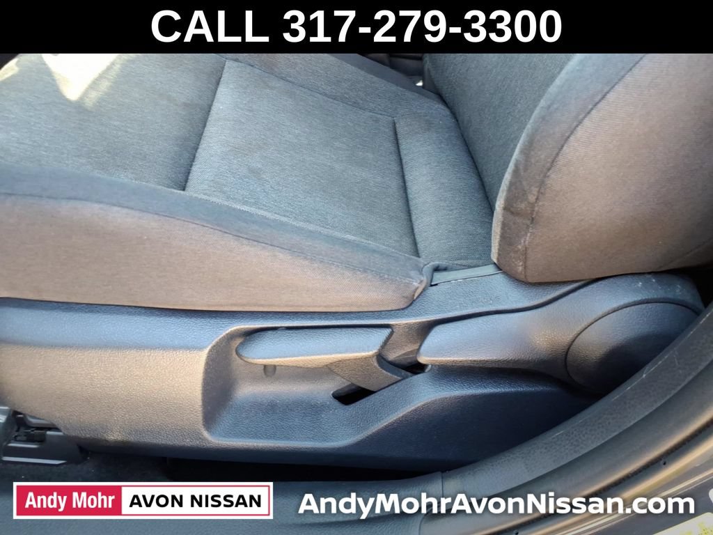 Used 2025 Toyota Camry LE FWD image 17
