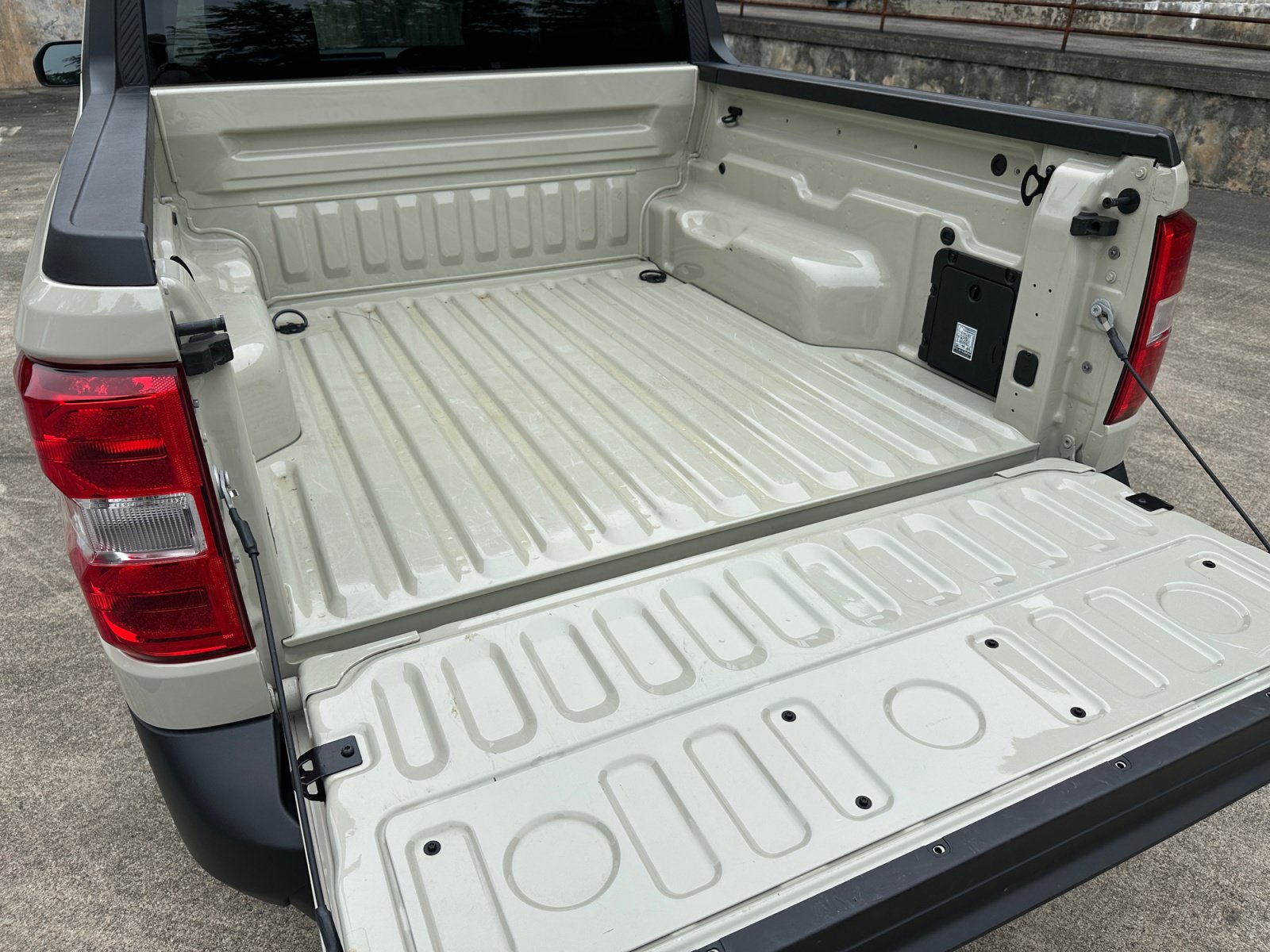Used 2025 Ford Maverick XLT FWD image 20