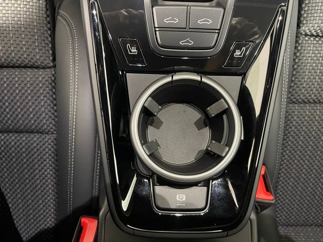 Used 2024 Porsche 911 Carrera T image 35