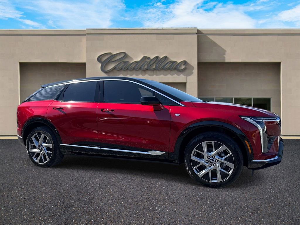 New 2026 Cadillac Optiq Luxury 2