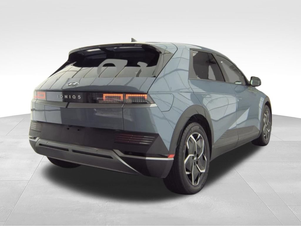 Used 2024 Hyundai Ioniq 5 SEL RWD image 5
