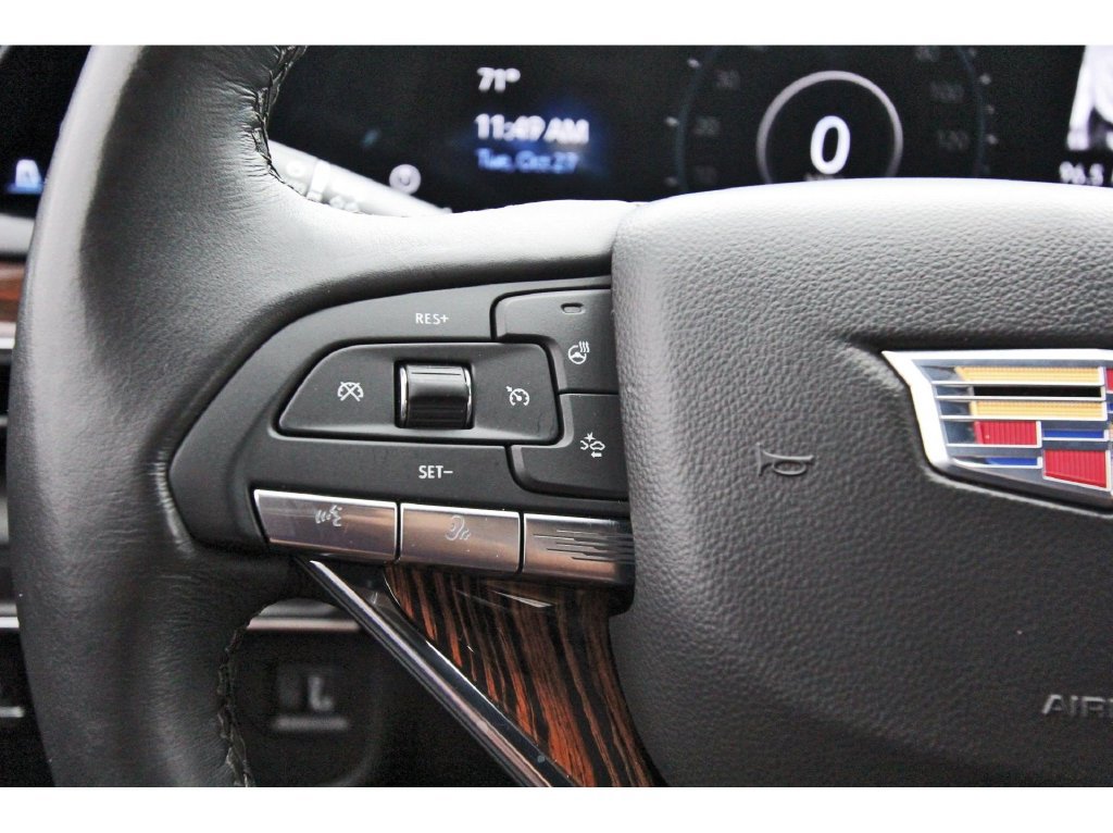 Certified 2024 Cadillac Escalade Luxury RWD image 16