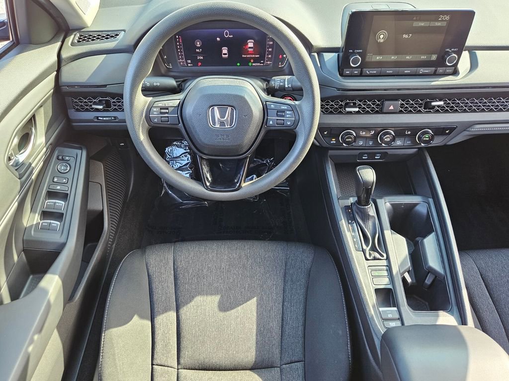 Certified 2023 Honda Accord EX image 7