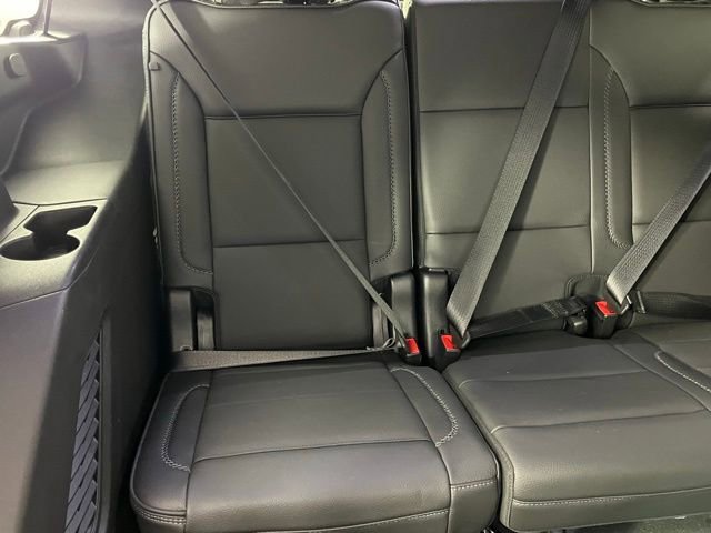 Used 2021 GMC Yukon Denali w/ Denali Premium Package image 30