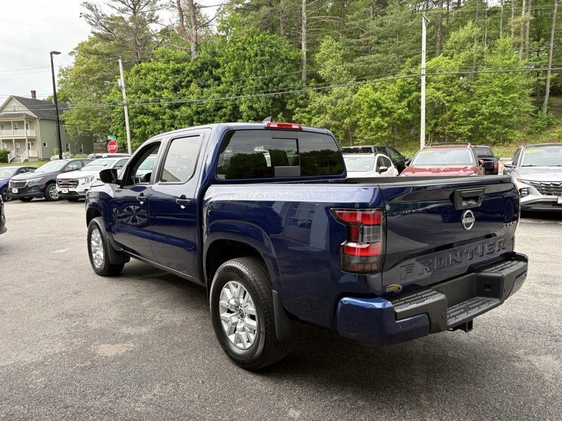 Used 2023 Nissan Frontier SV w/ SV Convenience Package AWD/4WD image 6