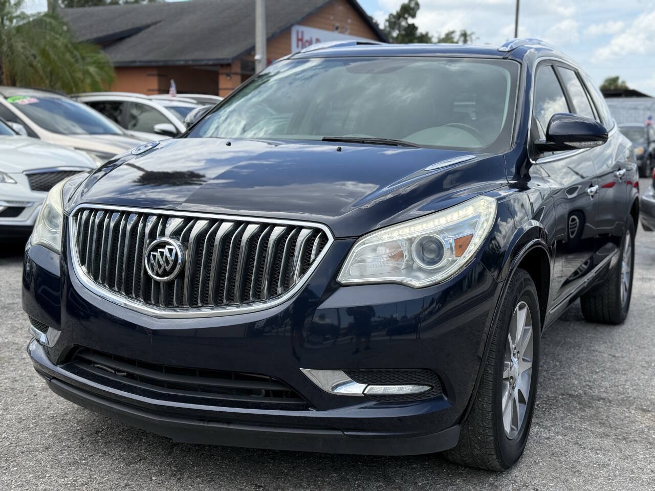 Used 2016 Buick Enclave Leather FWD image 3