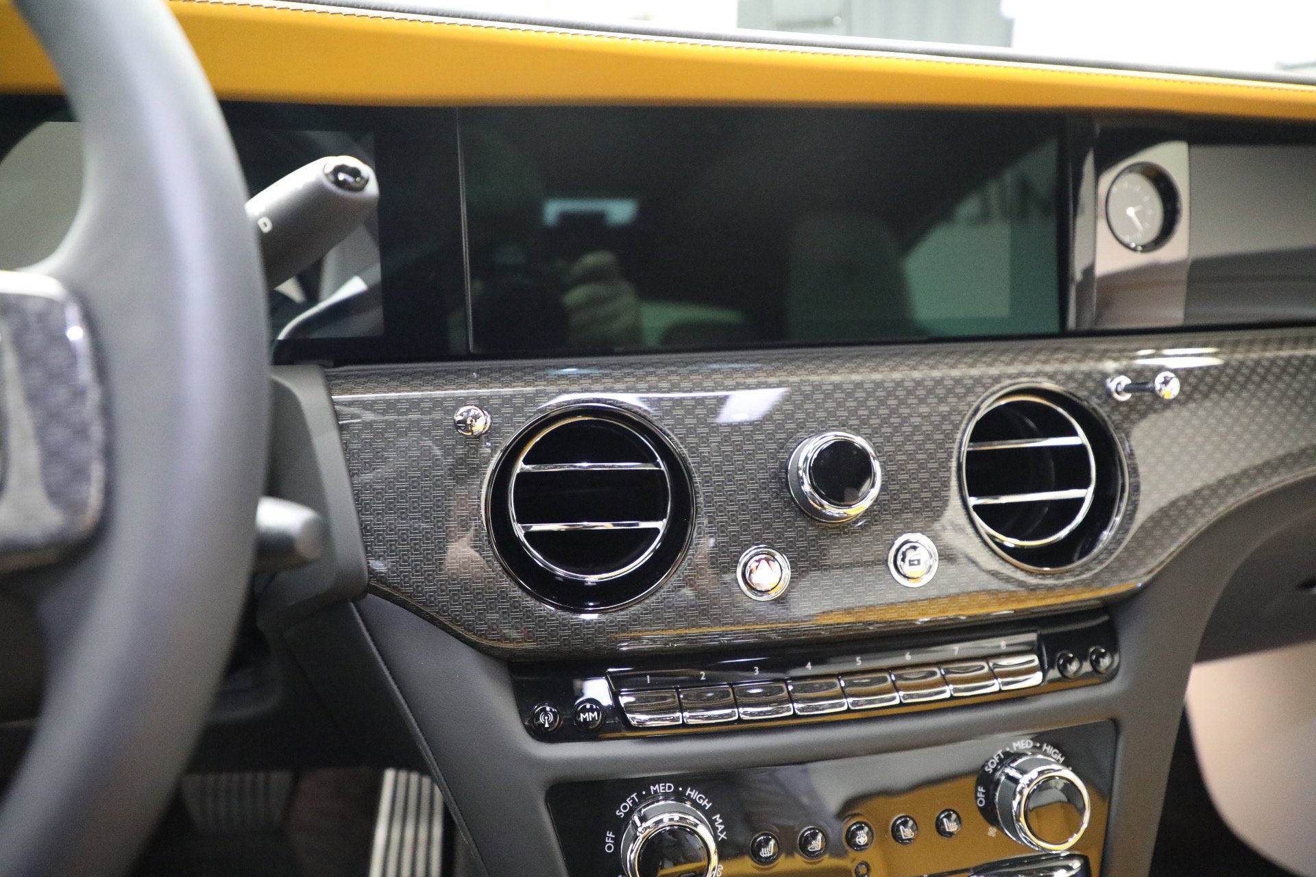 Certified 2025 Rolls-Royce Spectre Black Badge image 20