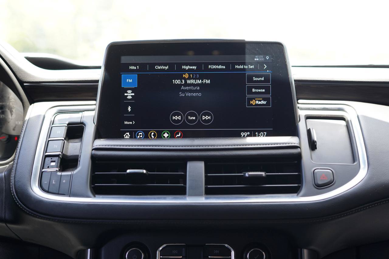 Used 2021 Chevrolet Suburban LT AWD/4WD image 14