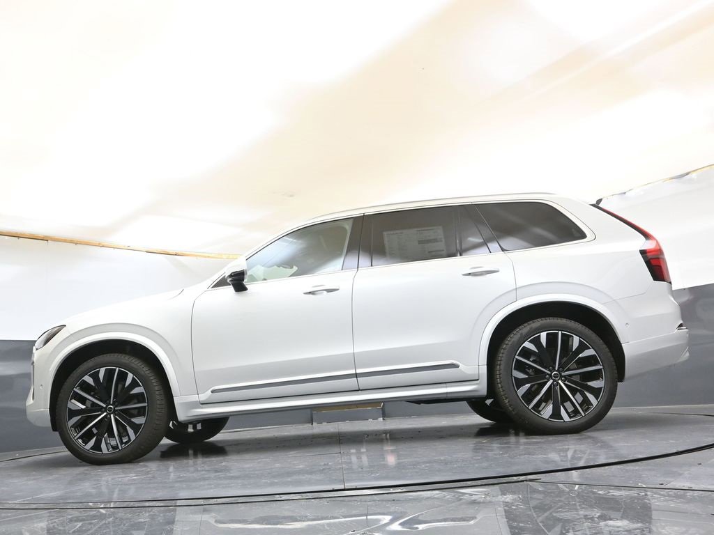 New 2026 Volvo XC90 B6 Plus w/ Protection Package Premier image 41
