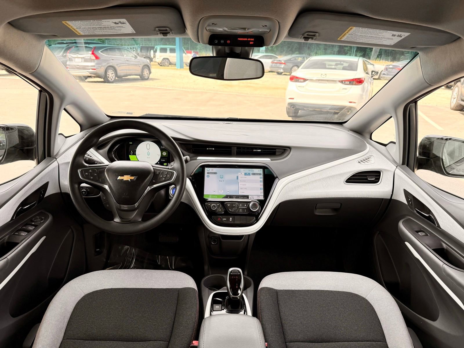 Used 2018 Chevrolet Bolt LT FWD image 2