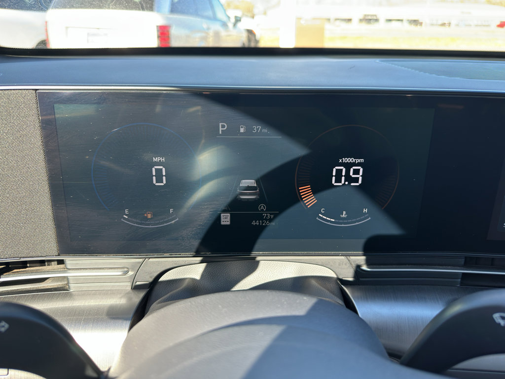 Certified 2024 Hyundai Kona SE image 17