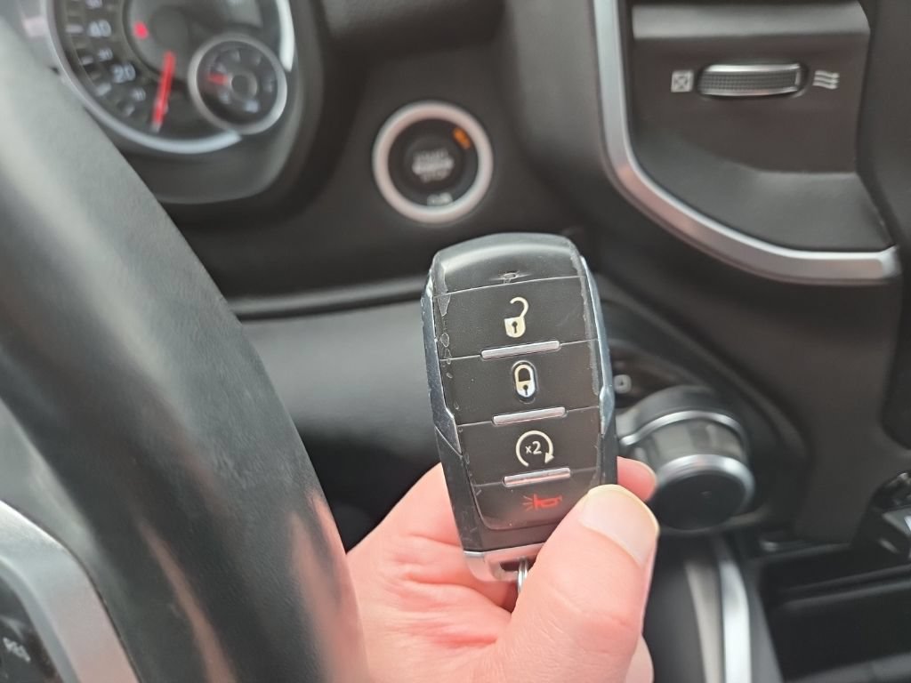 Used 2020 RAM 1500 Big Horn AWD/4WD image 31
