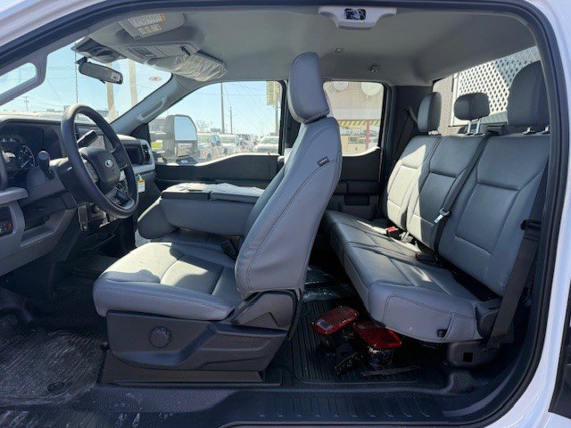 New 2026 Ford F550 4x4 SuperCab Super Duty image 20