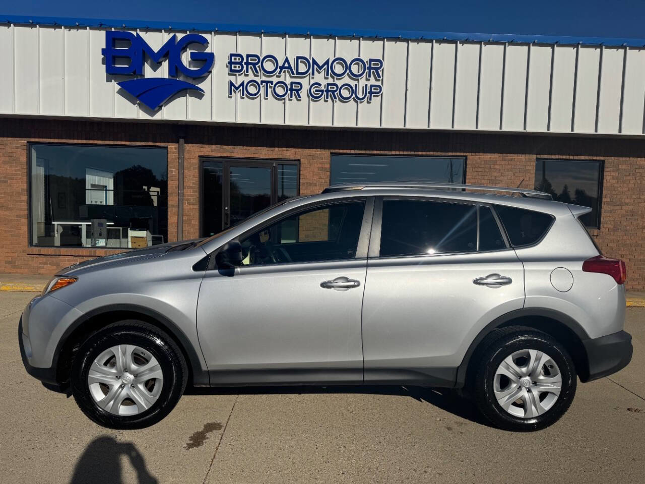 Used 2014 Toyota RAV4 LE image 25