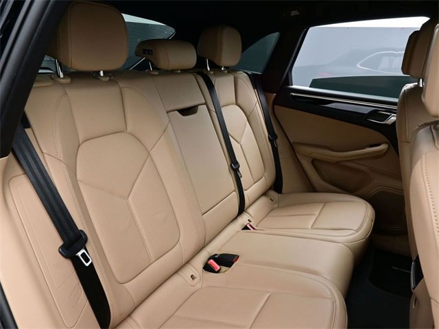 Used 2023 Porsche Macan S image 22