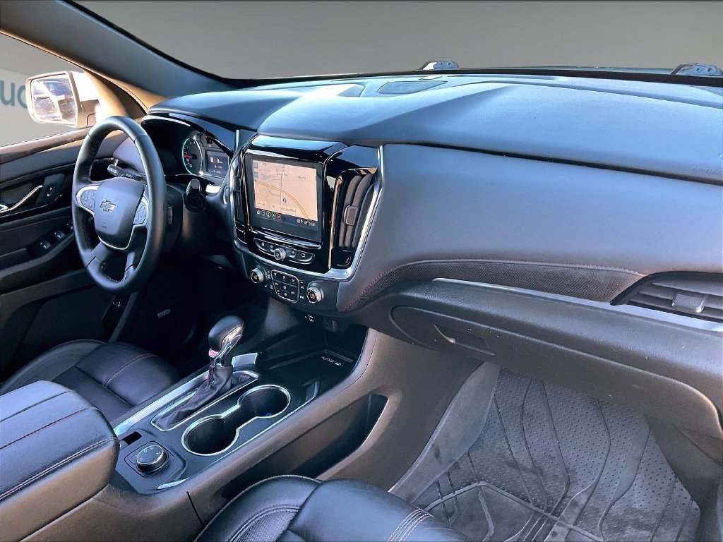 Used 2023 Chevrolet Traverse RS w/ LPO, Floor Liner Package AWD/4WD image 13