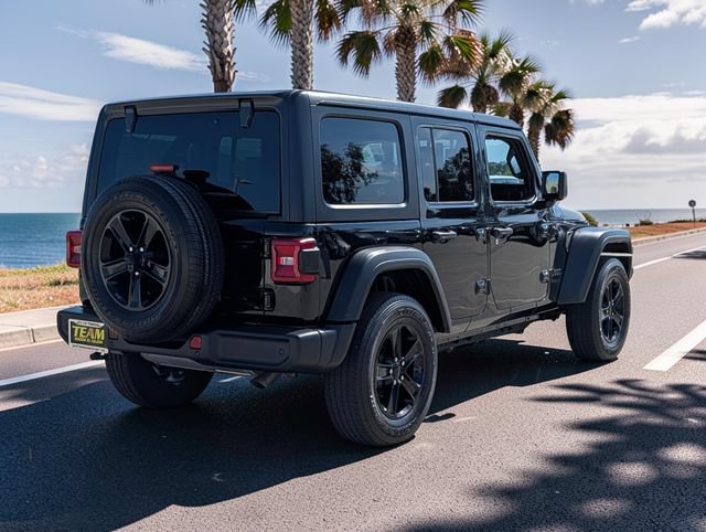 Used 2022 Jeep Wrangler Unlimited Sport AWD/4WD image 5