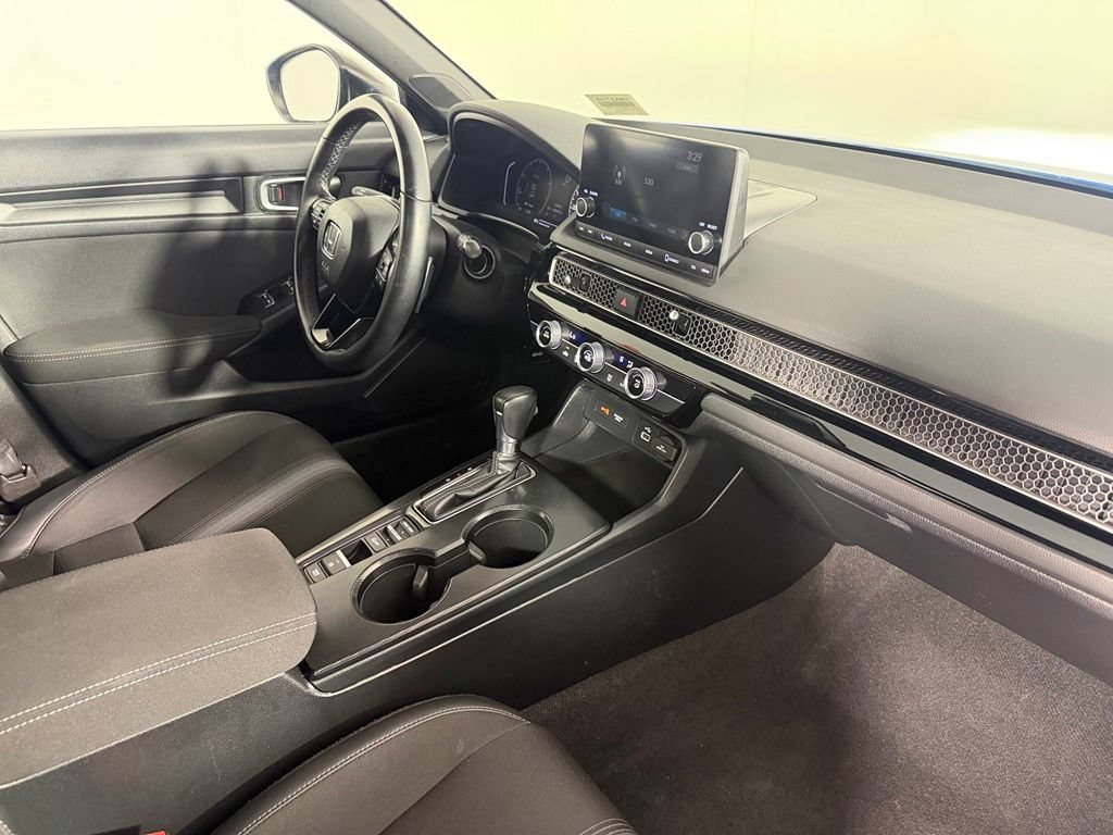 Used 2023 Honda Civic Sport image 13
