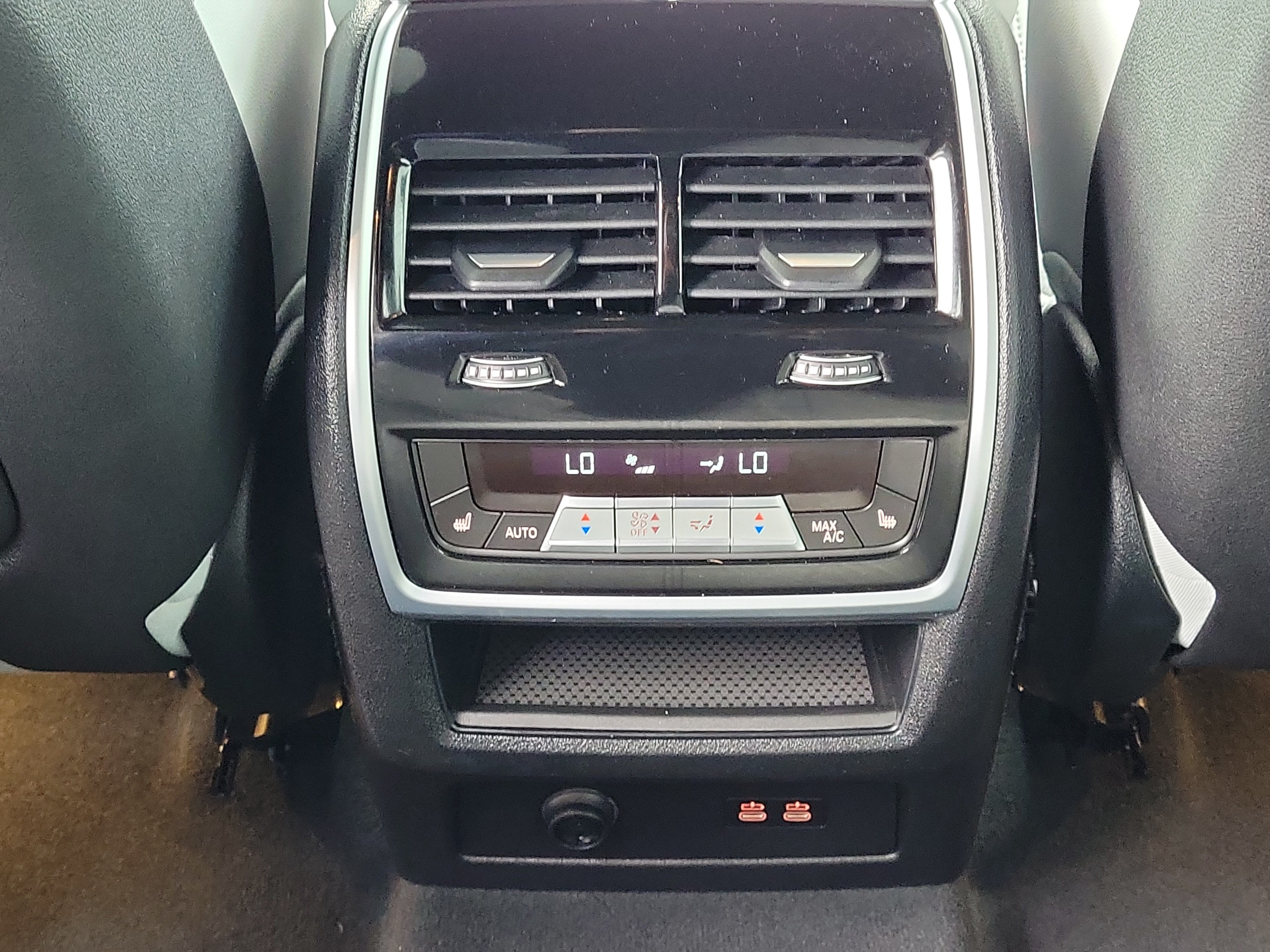 Used 2026 BMW X5 xDrive40i w/ Executive Package AWD/4WD image 13