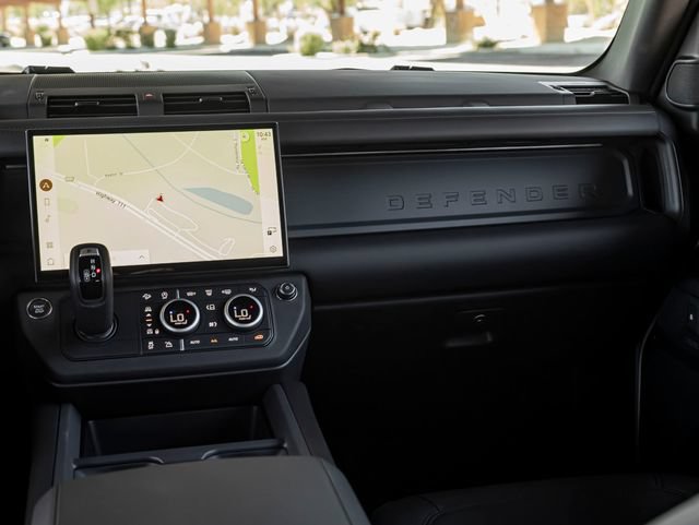 New 2026 Land Rover Defender 110 X-Dynamic SE AWD/4WD image 22