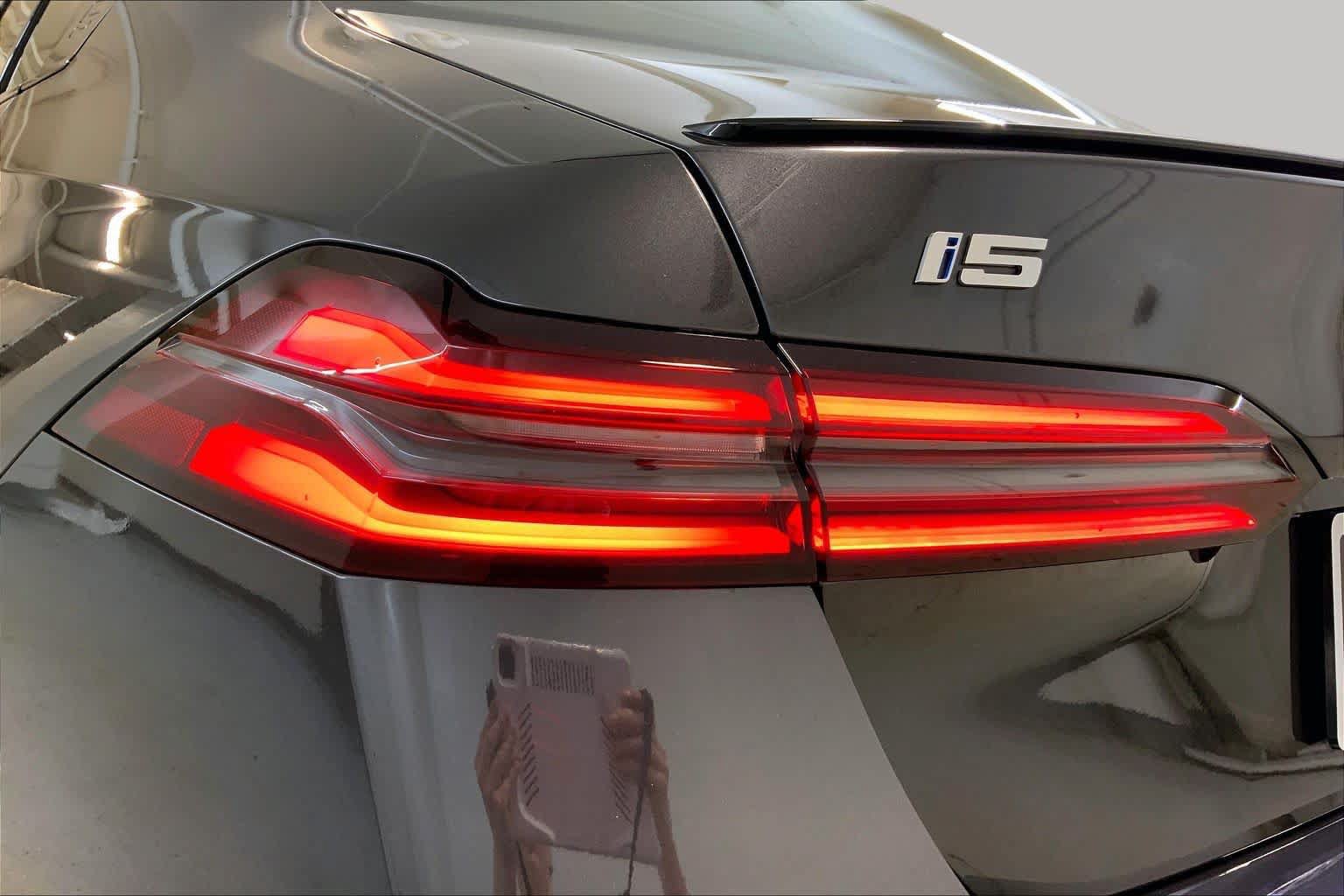 Used 2026 BMW i5 M60 AWD/4WD image 28