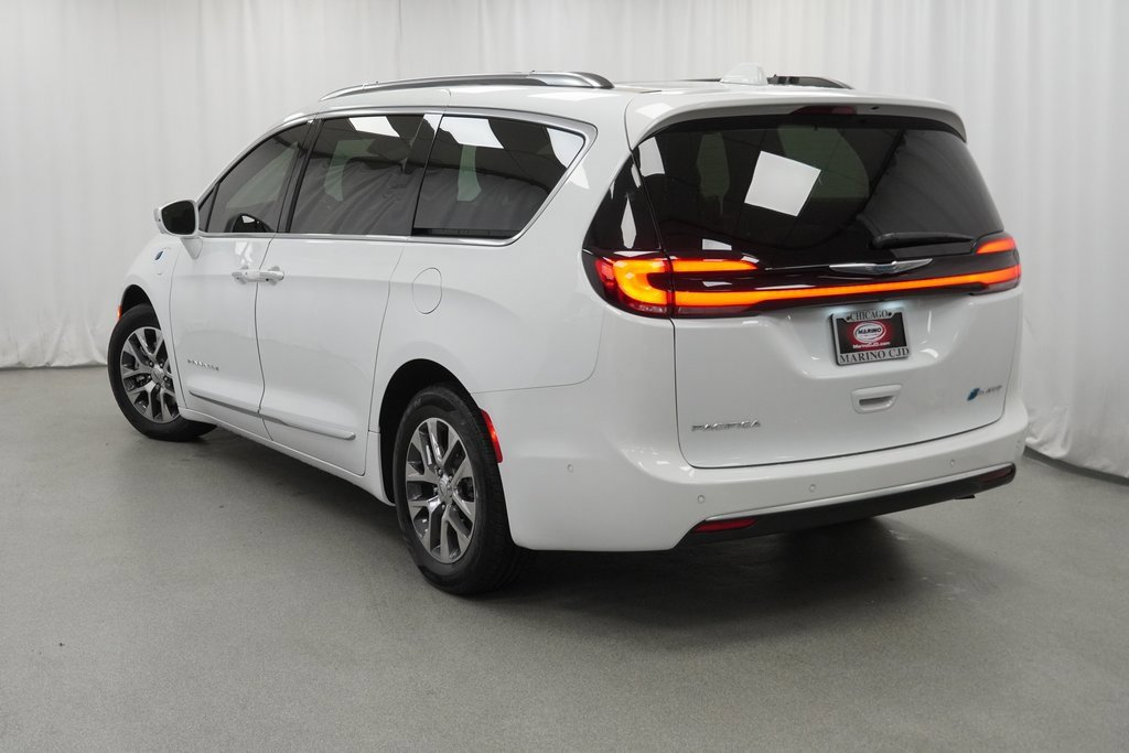 Certified 2021 Chrysler Pacifica Pinnacle image 14