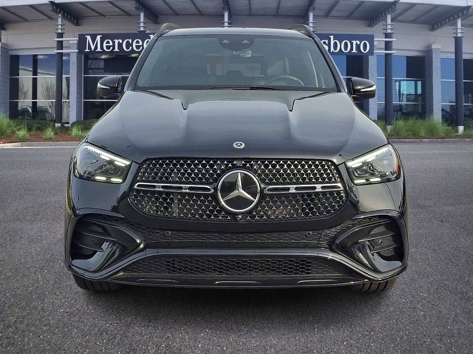 Used 2024 Mercedes-Benz GLE 450 4MATIC image 2