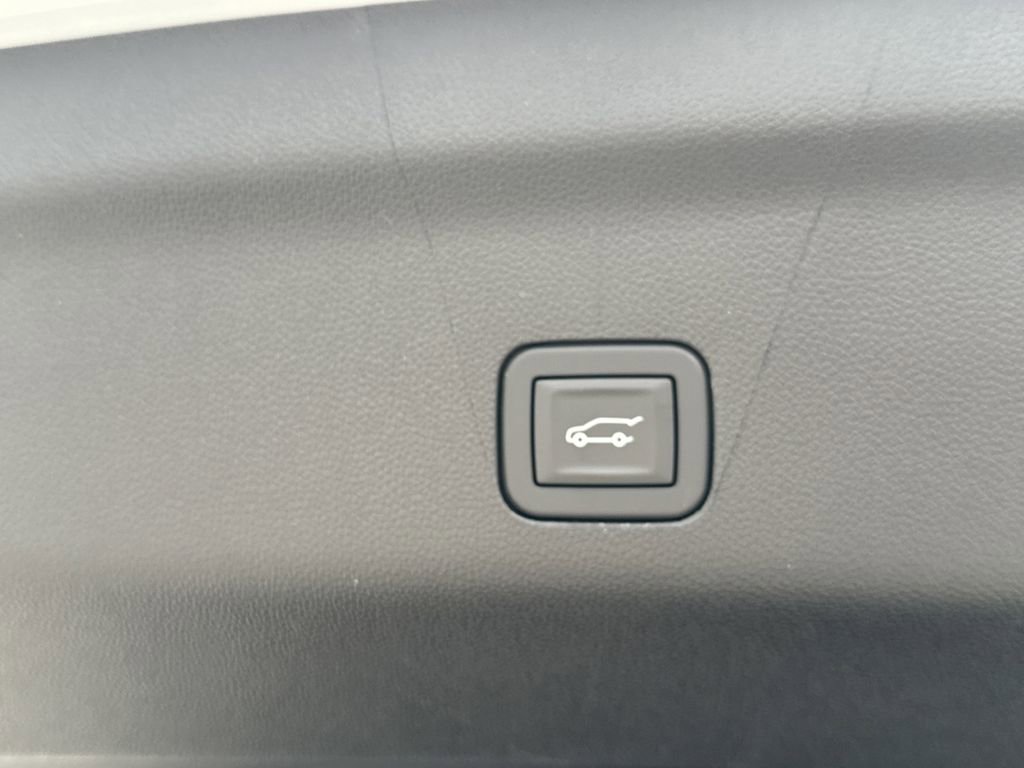 New 2026 GMC Yukon Denali w/ Denali Reserve Package image 35