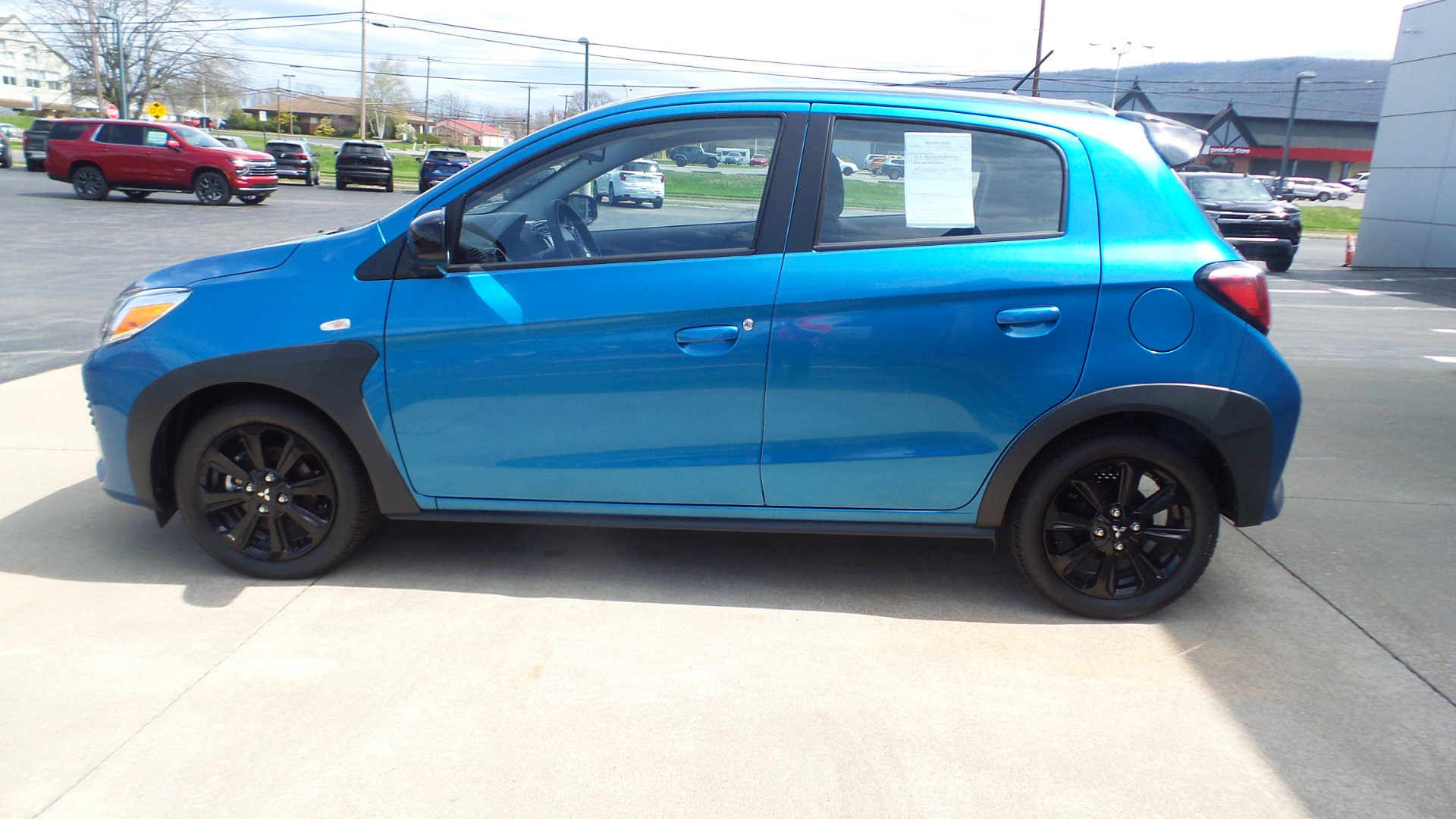 Used 2024 Mitsubishi Mirage Black Edition image 1
