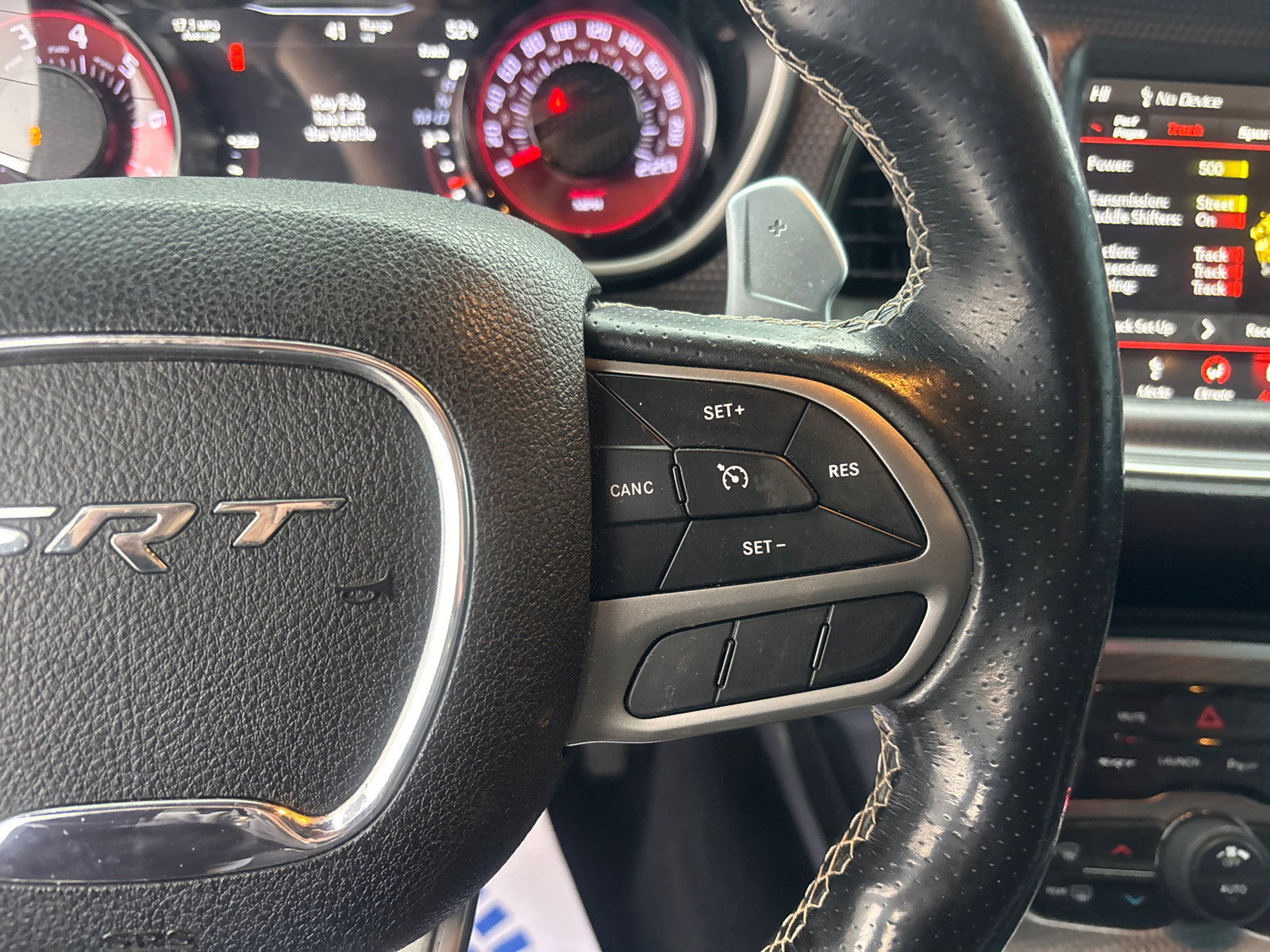 Used 2019 Dodge Challenger SRT Hellcat Redeye image 18