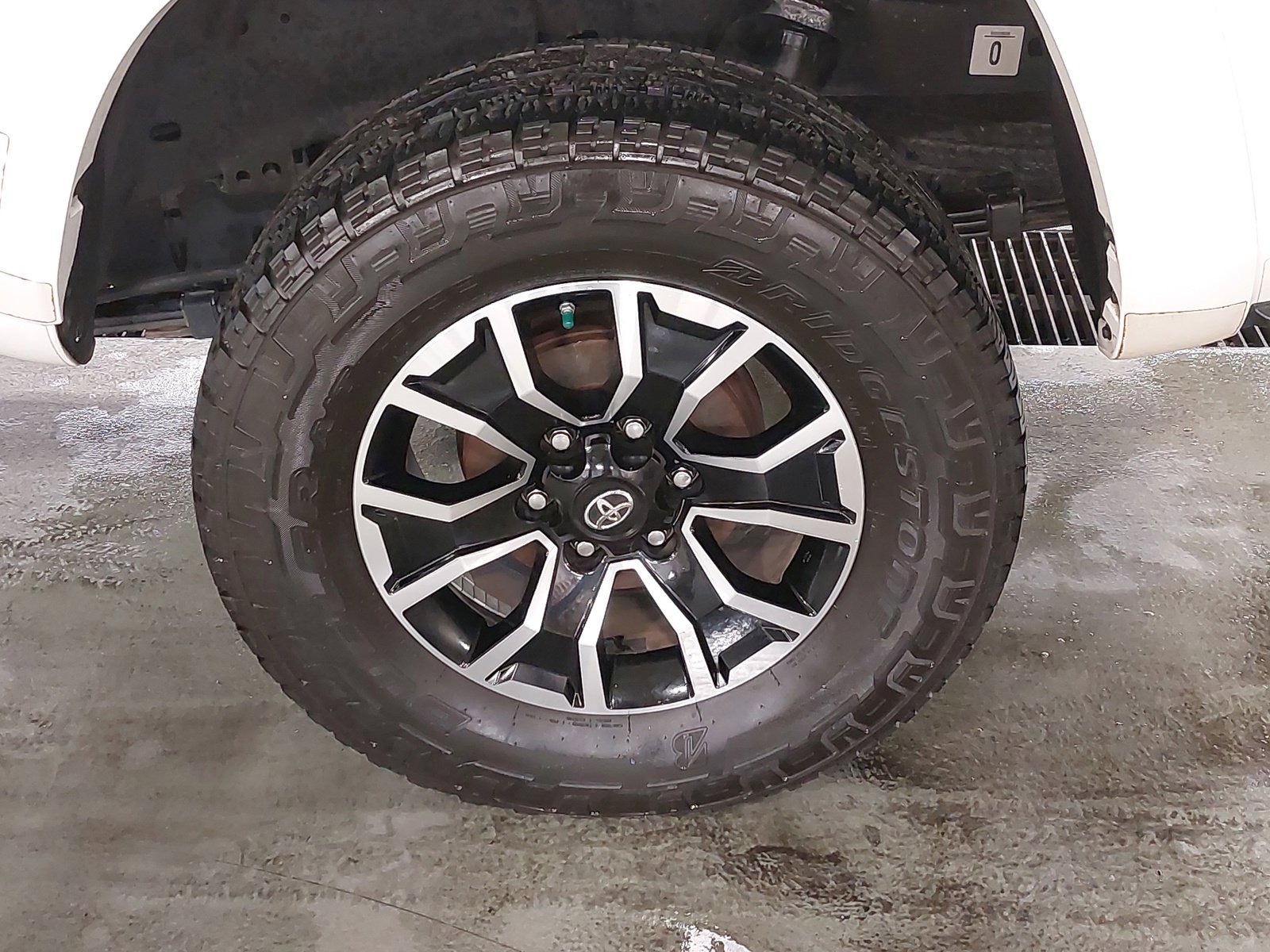 Used 2020 Toyota Tacoma TRD Sport image 32