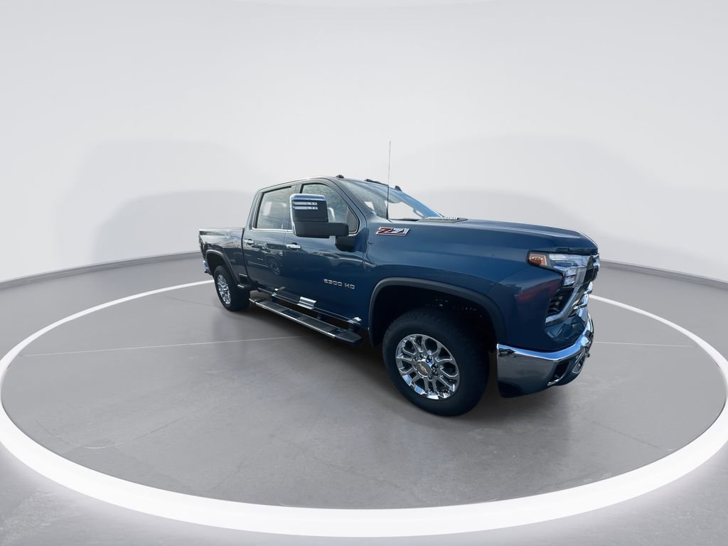Used 2025 Chevrolet Silverado 2500 LTZ w/ LTZ Premium Package image 2