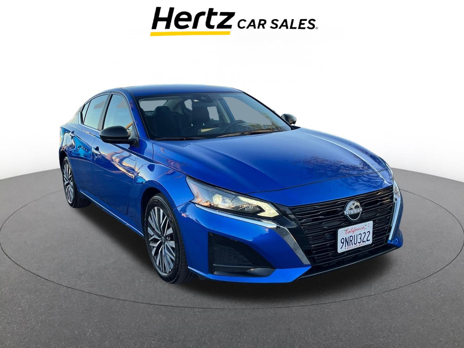 Used 2025 Nissan Altima 2.5 SV image 1