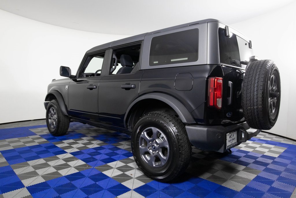 Used 2025 Ford Bronco Big Bend image 7