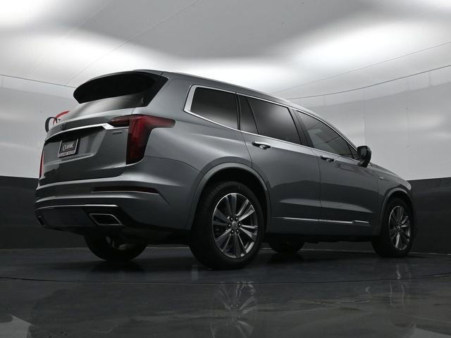 Used 2025 Cadillac XT6 Premium Luxury image 31