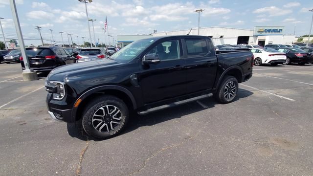 Used 2024 Ford Ranger Lariat w/ FX4 Off-Road Package AWD/4WD image 4