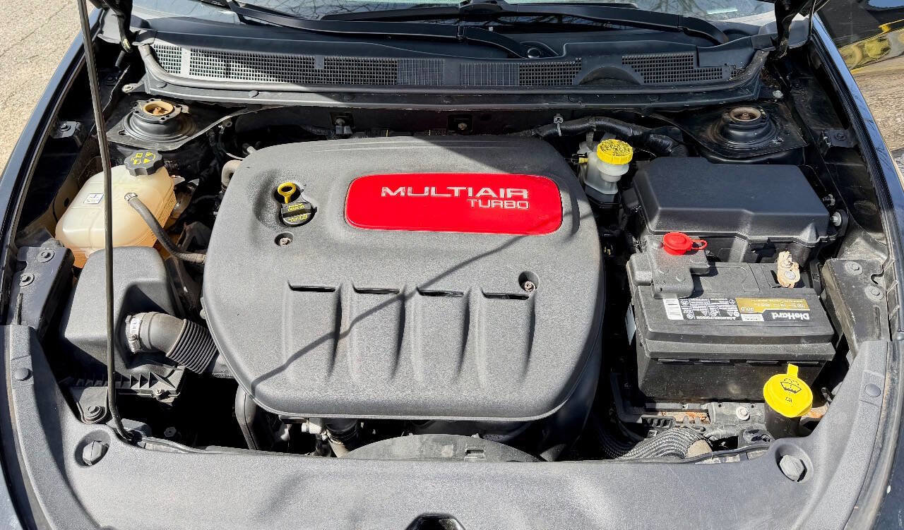 Used 2013 Dodge Dart SXT w/ Popular Equipment Group FWD image 18