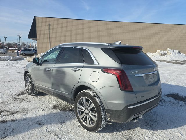 Used 2023 Cadillac XT5 Premium Luxury w/ Technology Package image 7
