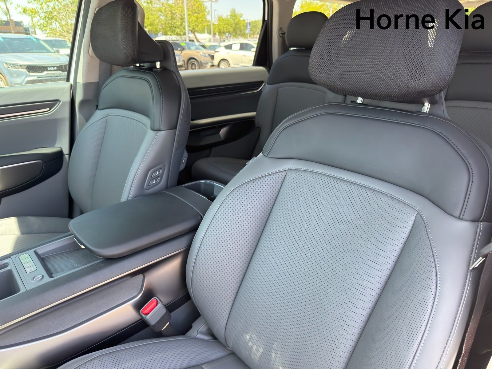 New 2026 Kia EV9 Light RWD image 10