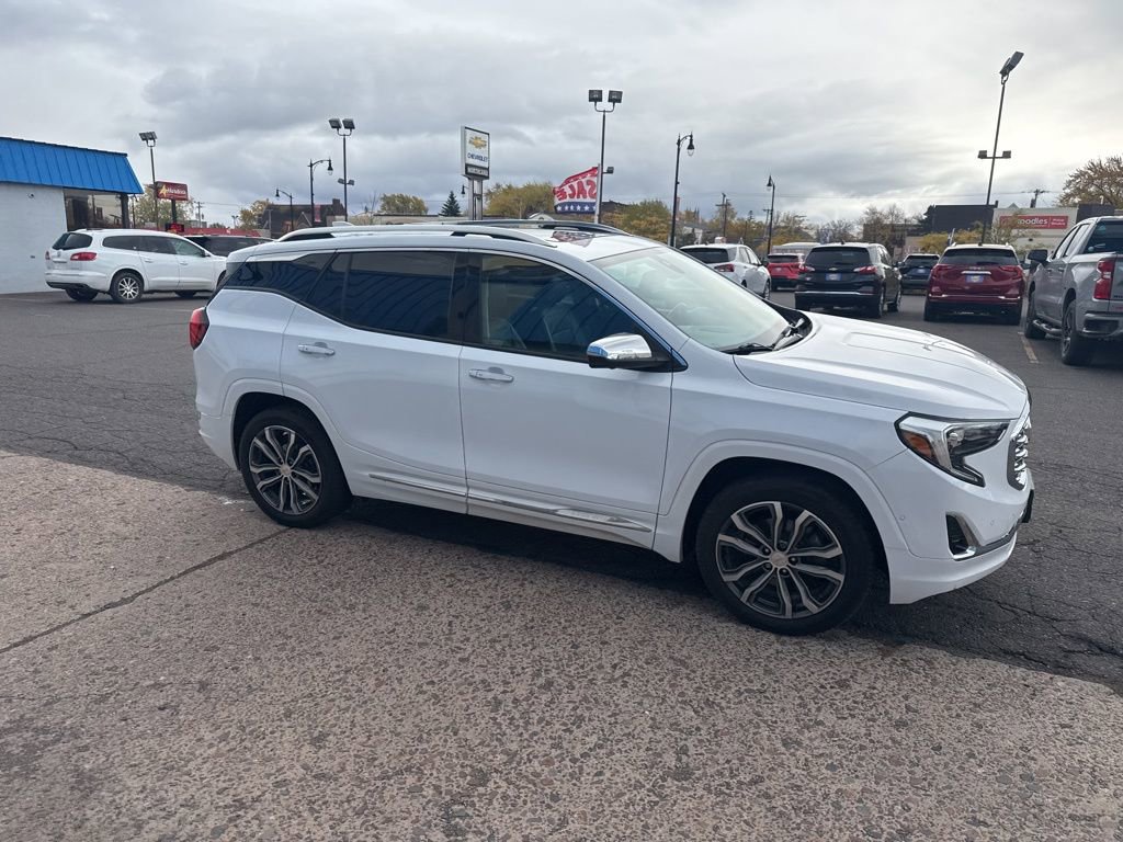 Used 2020 GMC Terrain Denali image 7
