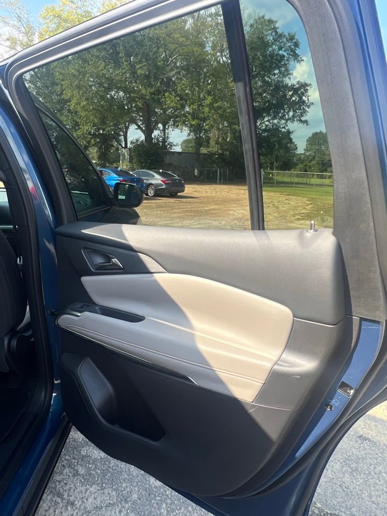 New 2026 Chevrolet Traverse LT image 19