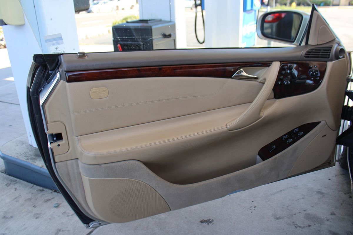 Used 2001 Mercedes-Benz CL 500 image 32