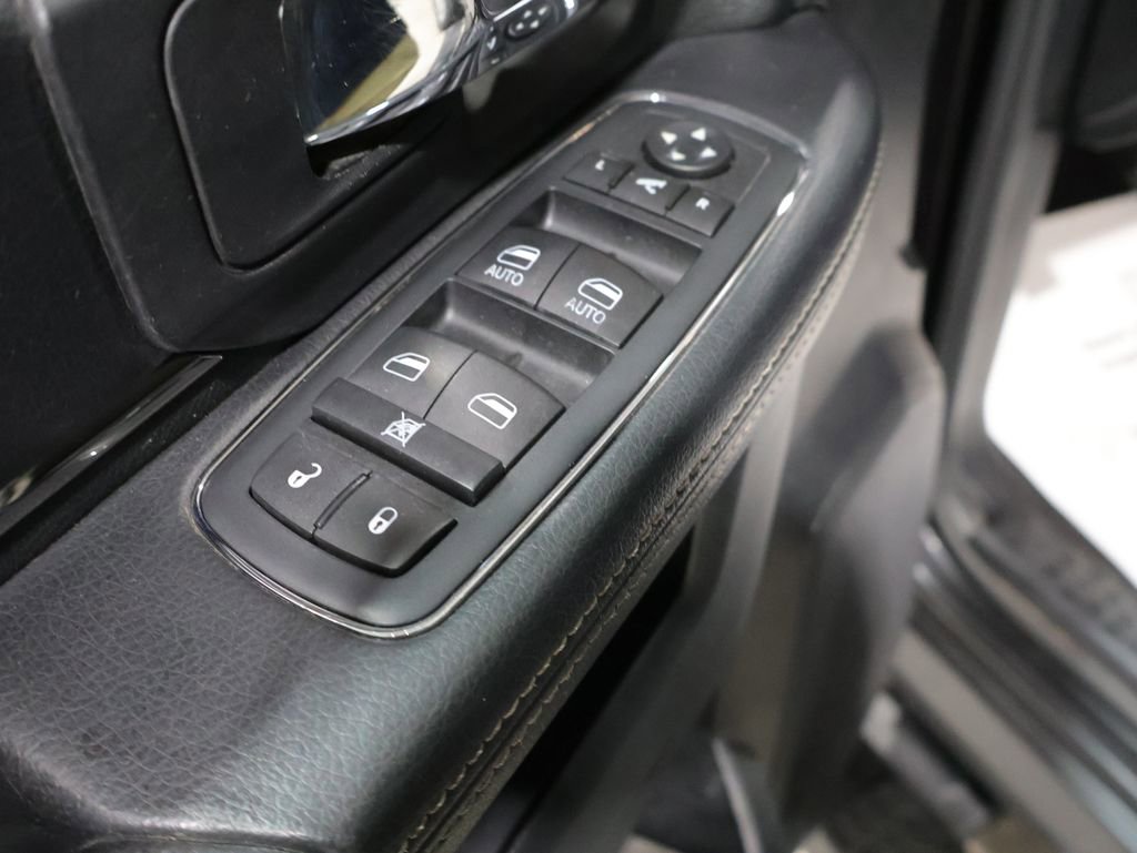 Used 2016 RAM 1500 Sport image 14