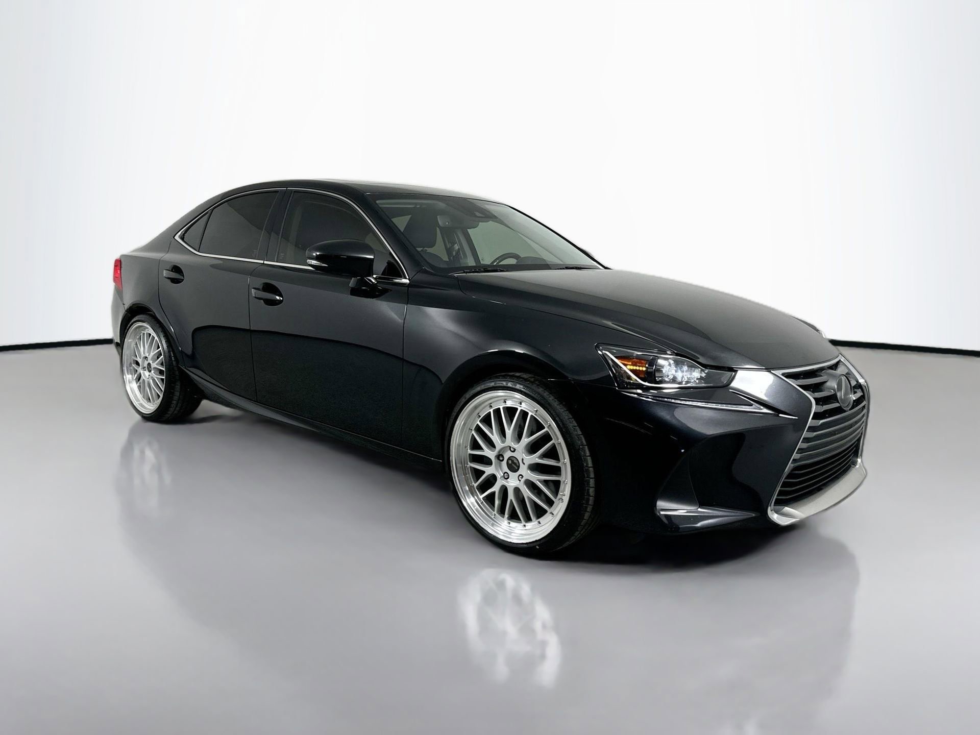 Used 2020 Lexus IS 300 image 3