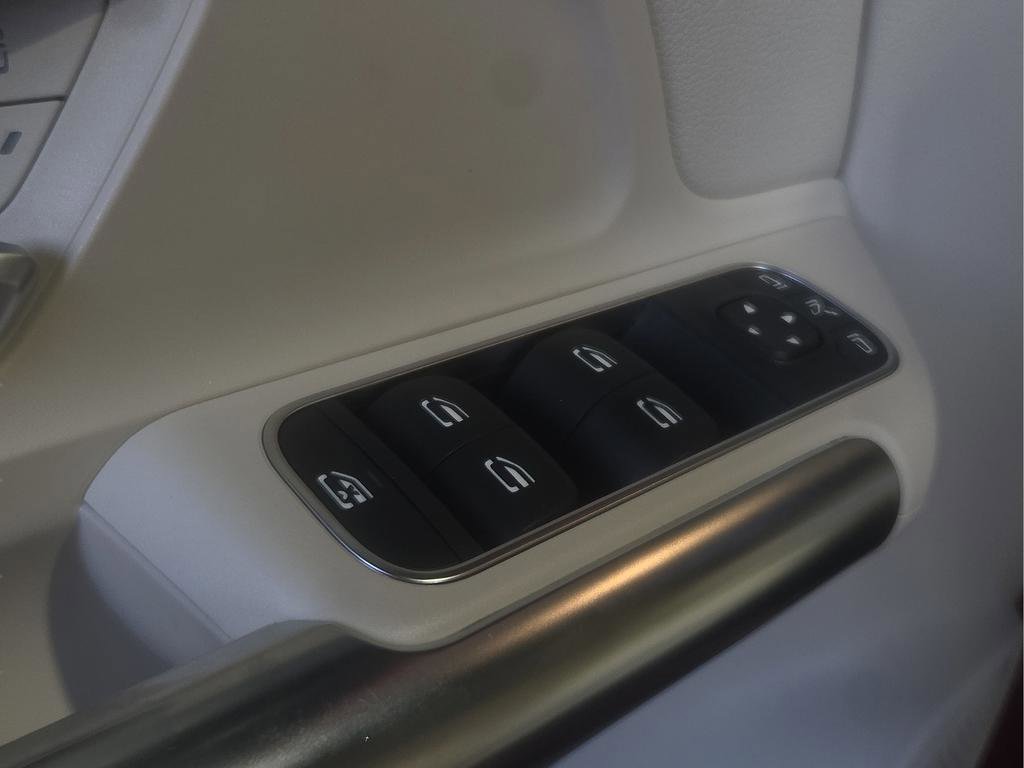 Used 2022 Mercedes-Benz GLA 250 image 17