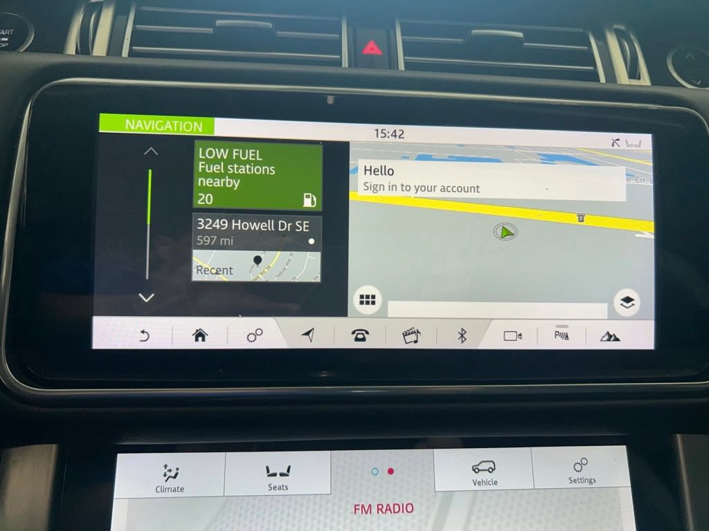Used 2019 Land Rover Range Rover Supercharged AWD/4WD image 10