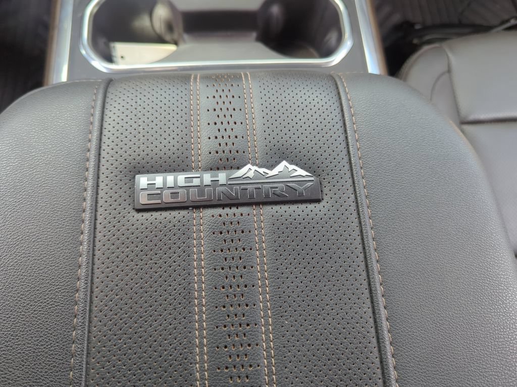 Certified 2025 Chevrolet Silverado 3500 High Country w/ High Country Premium Package AWD/4WD image 29