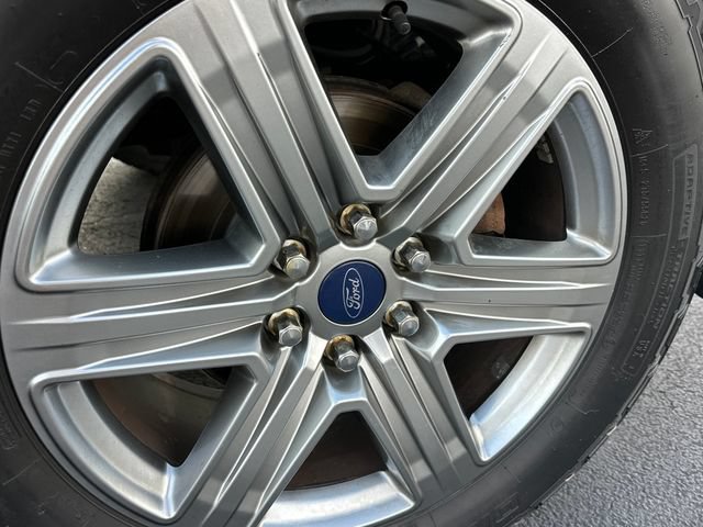 Used 2018 Ford F150 XLT w/ Equipment Group 302A Luxury AWD/4WD image 27