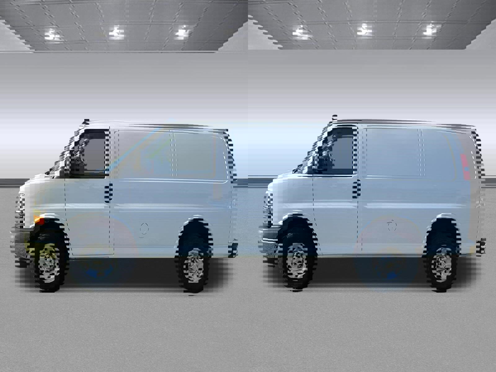 Used 2024 Chevrolet Express 2500 w/ Driver Convenience Package image 6