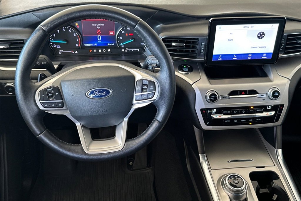 Used 2021 Ford Explorer XLT w/ Equipment Group 202A image 17